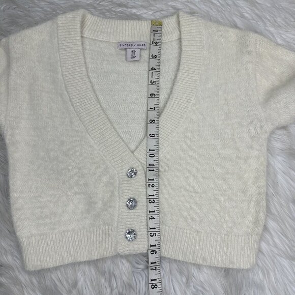 Sincerely Jules Women's Ivory V-Neck Soft Button Crop Cardigan Sweater S/C34 - Picture 10 of 12